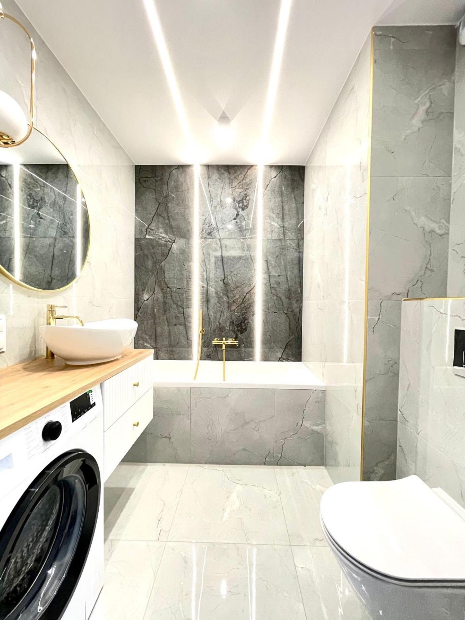 3 Bedrooms Premium Bella Blue For 8 Guests With Ac And Free Out Side Parking เชชูฟ ภายนอก รูปภาพ